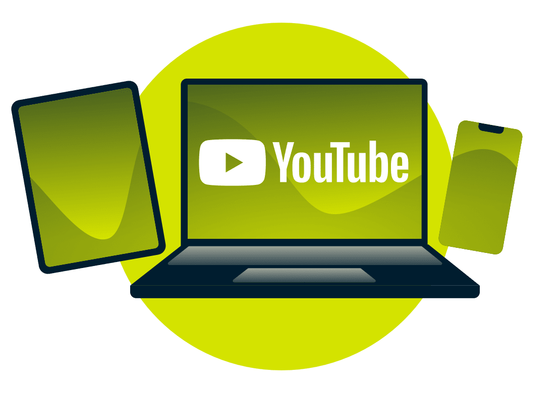 Ноутбук, планшет и телефон с логотипом YouTube.